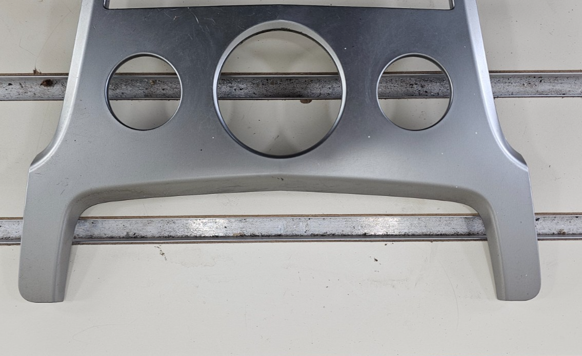 🔥2008-2013 Cadillac CTS Radio Control Panel trim bezel gray B44