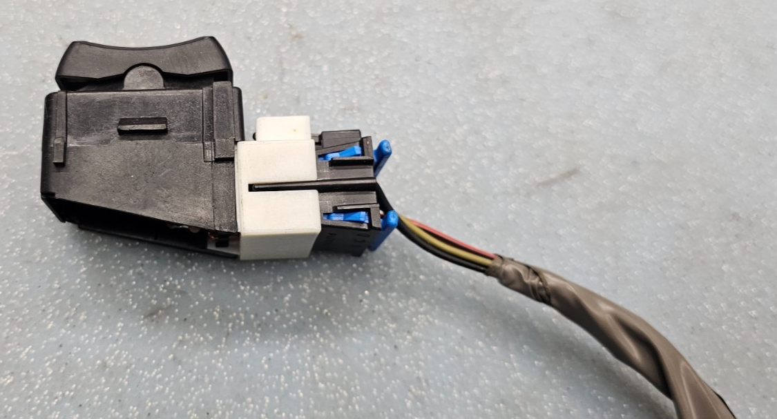 🔥00-05 CHEVY IMPALA POWER DOOR LOCK SWITCH black OEM