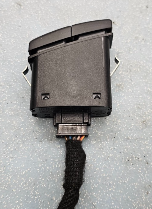 🔥2004-2010 BMW X3 Center Dash Warning Hazard Central Lock Switch OEM