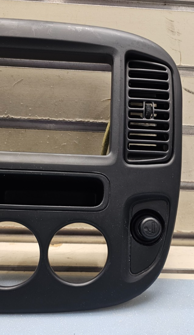 🔥2001-2007 FORD ESCAPE CENTER DASH RADIO A/C CLIMATE TRIM BEZEL BLACK OEM