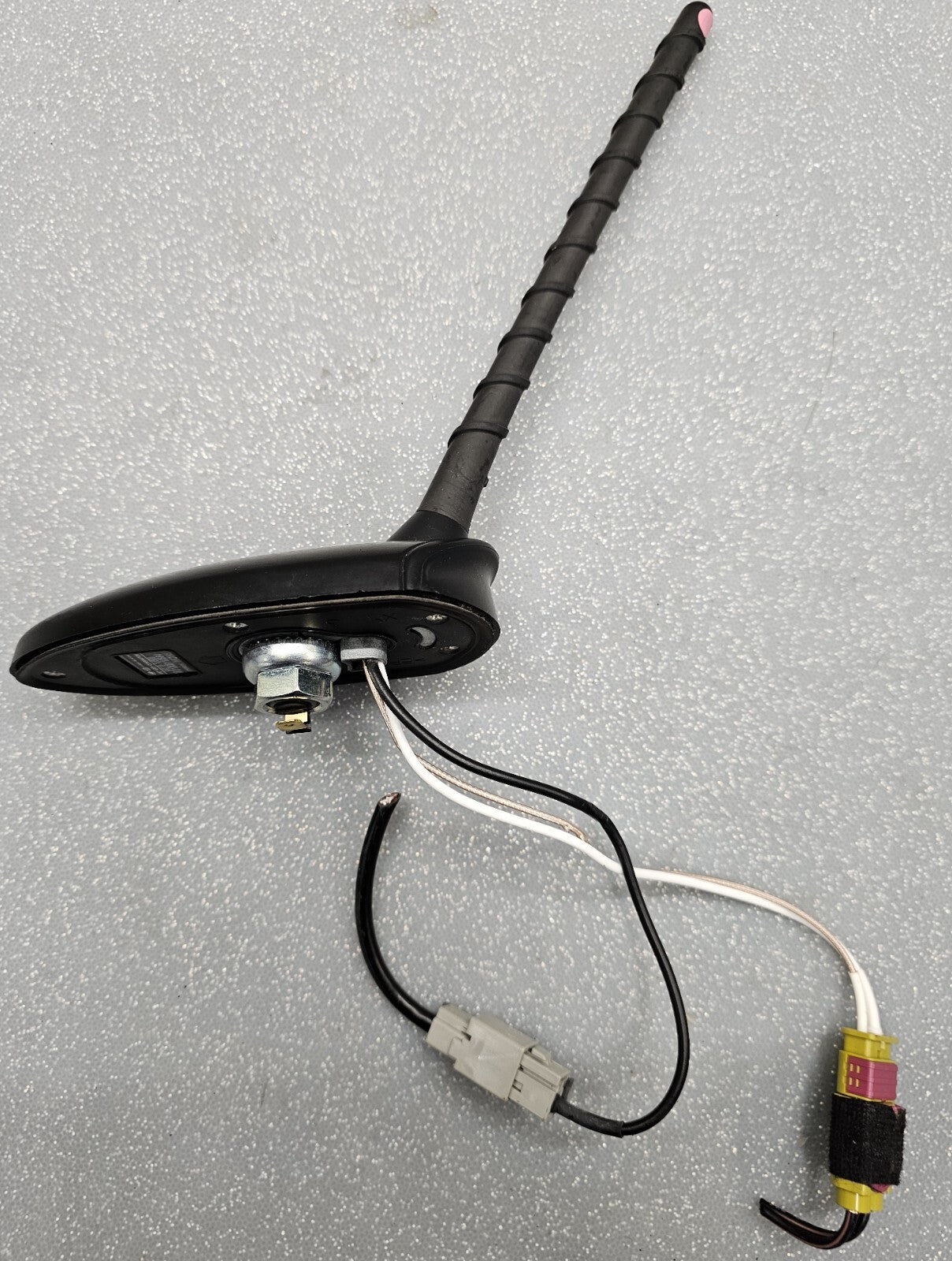 🔥2011-2015 Kia Sorento AM FM Radio Roof Mounted Antenna Assembly OEM
