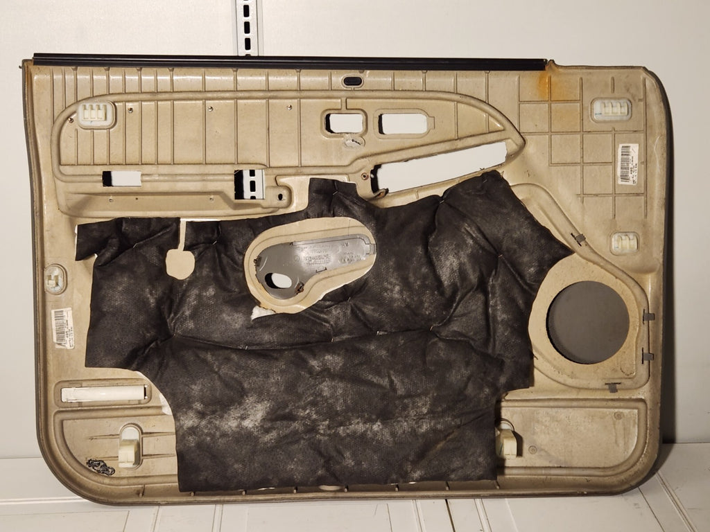 🔥2003-2006 Silverado SIERRA Door Panel Front RIGHT No Arm GRAY LT12 D5