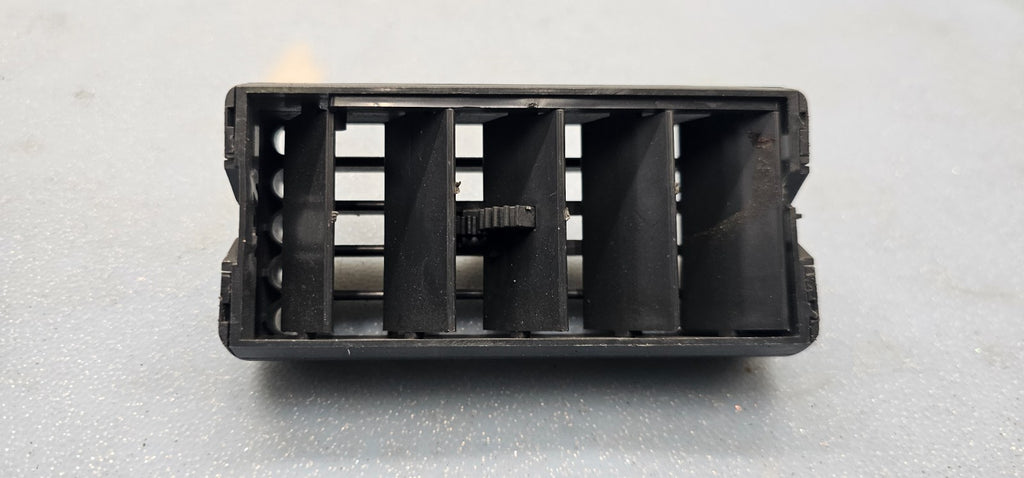 🔥95-05 Cavalier Front Center Dash A/C AC HVAC Air Vent Heater Outlet Black OEM