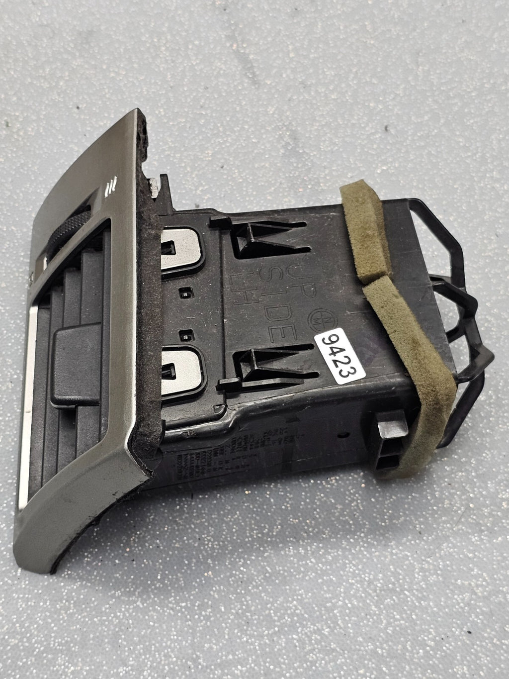 🔥07-12 NISSAN VERSA DASH LEFT DRIVER AIR VENT CONDITIONER FILTER HEATER SILVER