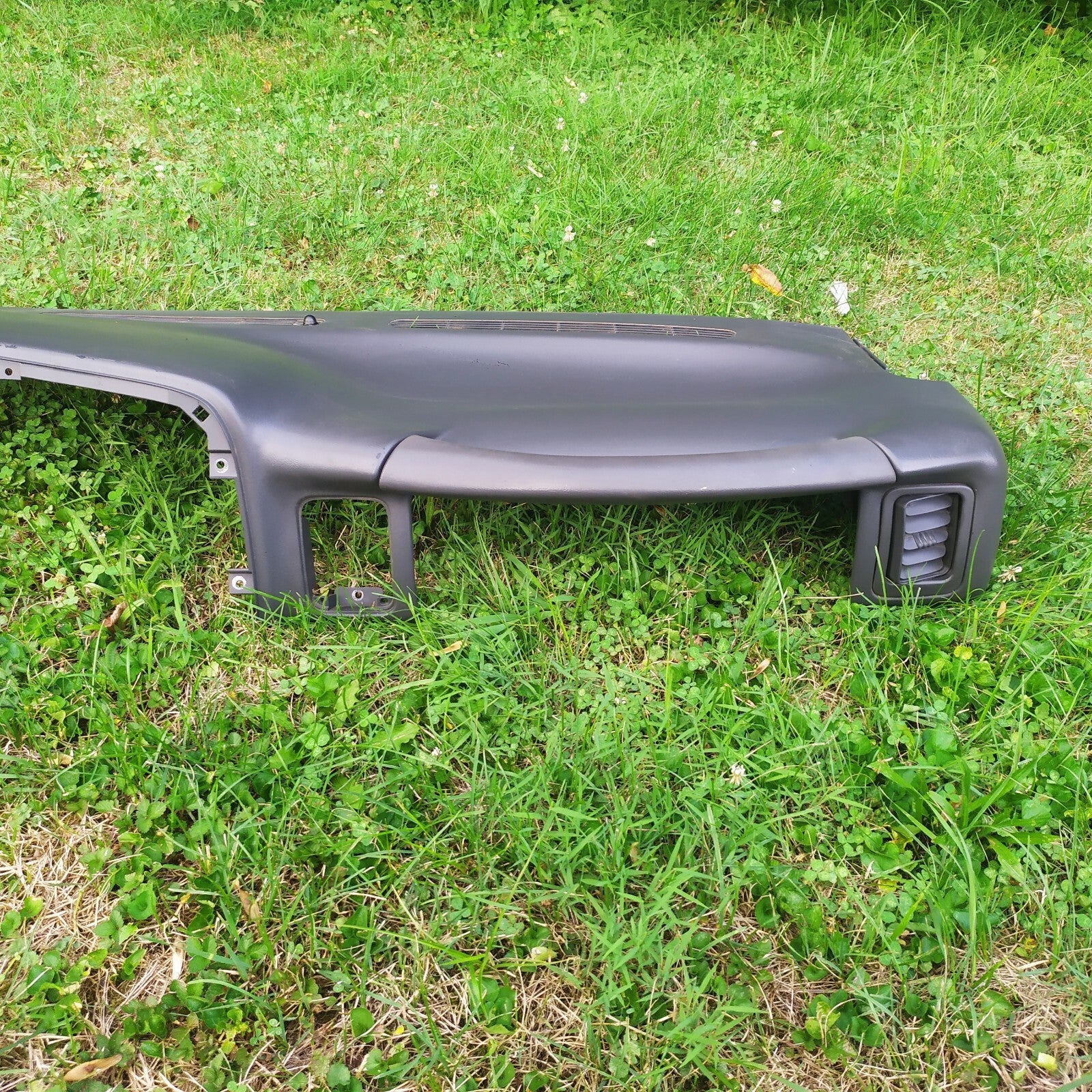 99-06 Chevy SILVERADO SIERRA TAHOE Upper Dashboard Cap Cover Top Pad DK GRAY DP1