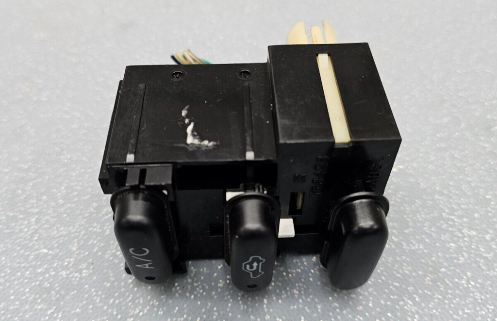 🔥03-08 Toyota Matrix A/c Heater Climate Control Switch Unit OEM BLACK SW3