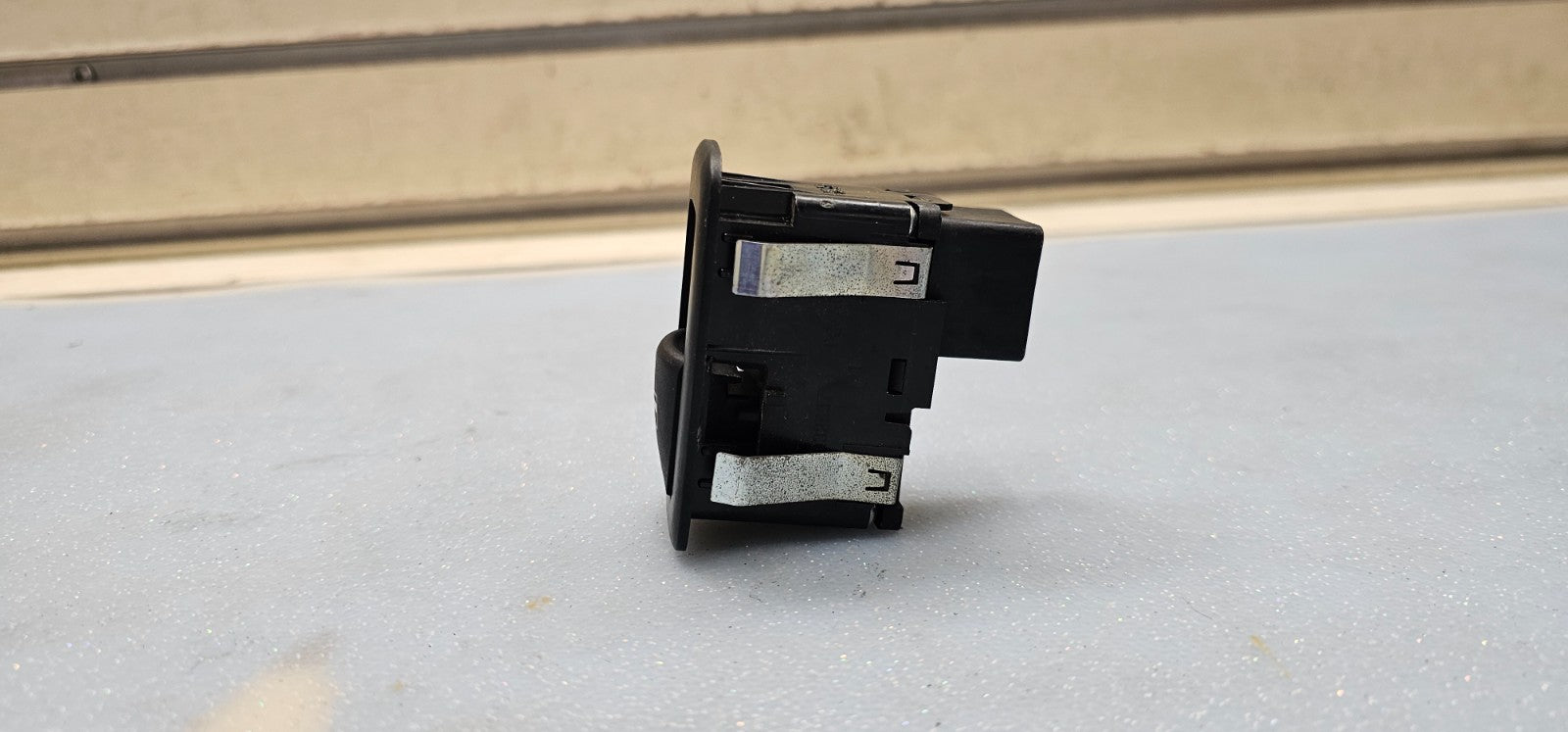 🔥07-12 Nitro Liberty RAM 1500 REAR RIGHT LEFT DOOR WINDOW CONTROL SWITCH BLACK