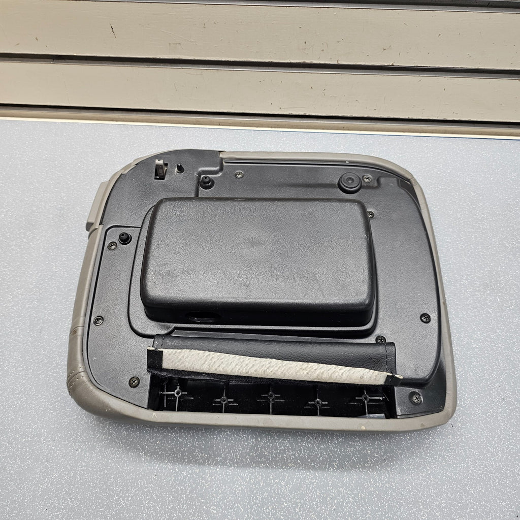 🔥01-02 Yukon Escalade Center Console Armrest Lid Cover Assembly LIGHT GRAY L8