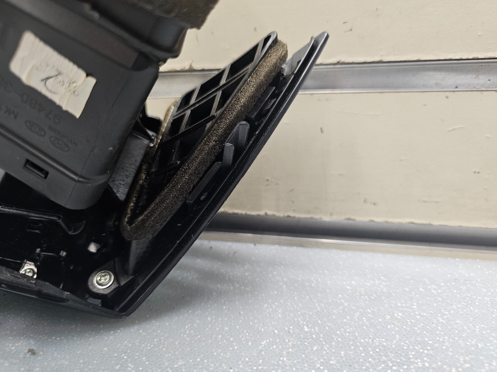 🔥09-14 HYUNDAI SONATA DASH LEFT DRIVER AIR VENT HEATER CONDITIONER FILTER BLACK