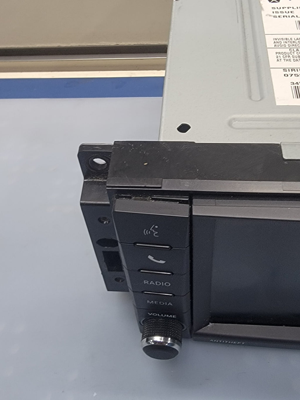 🔥2011-2013 Dodge DURANGO Radio Display Receiver RBZ Satellite AM FM CD OEM