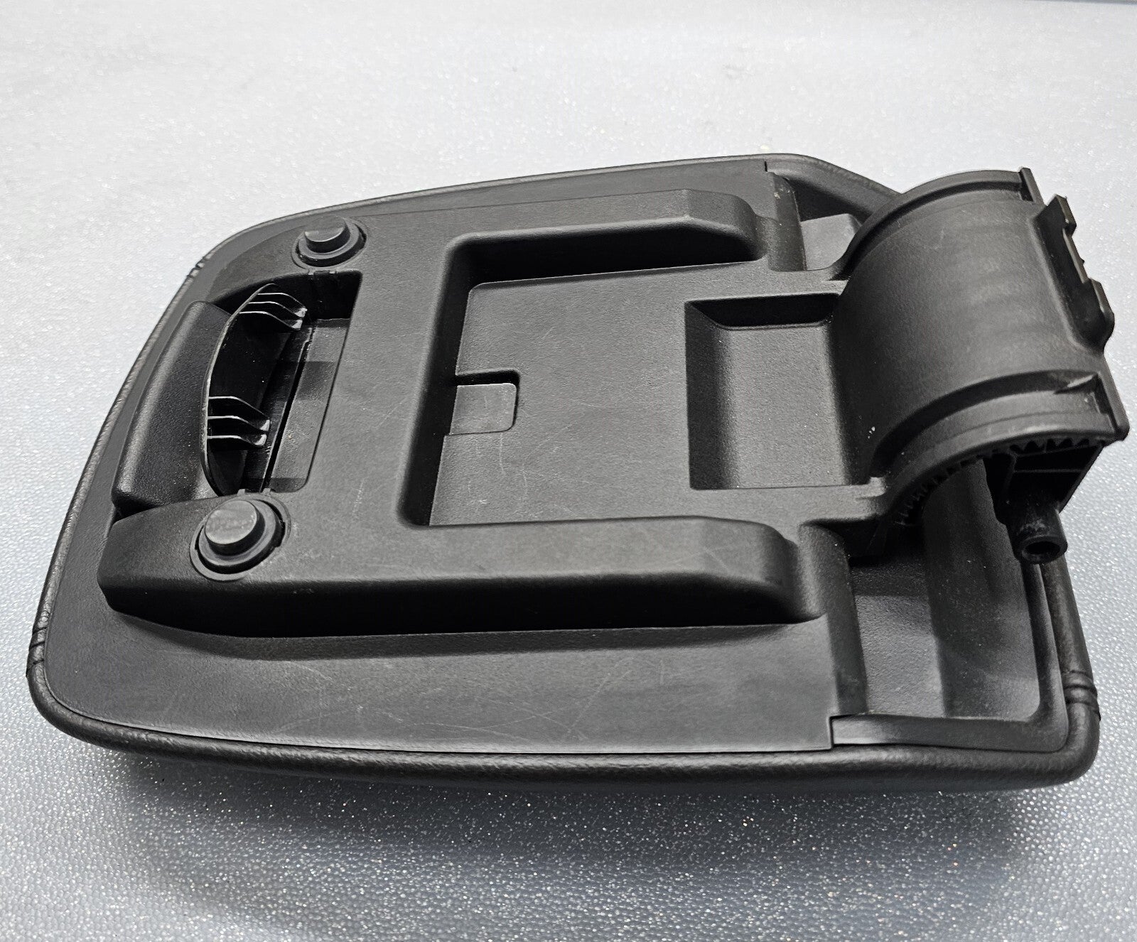 🔥2015-2018 Ford Focus Armrest Center Console Leather Arm Rest Black OEM