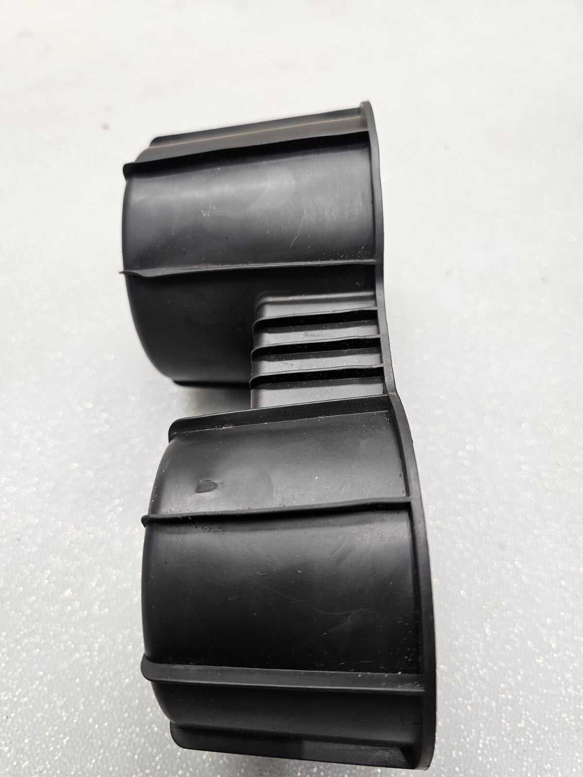05-07 Ford Escape Mercury Mariner Mazda TributeRubber Cup Holder Liner Insert/FE