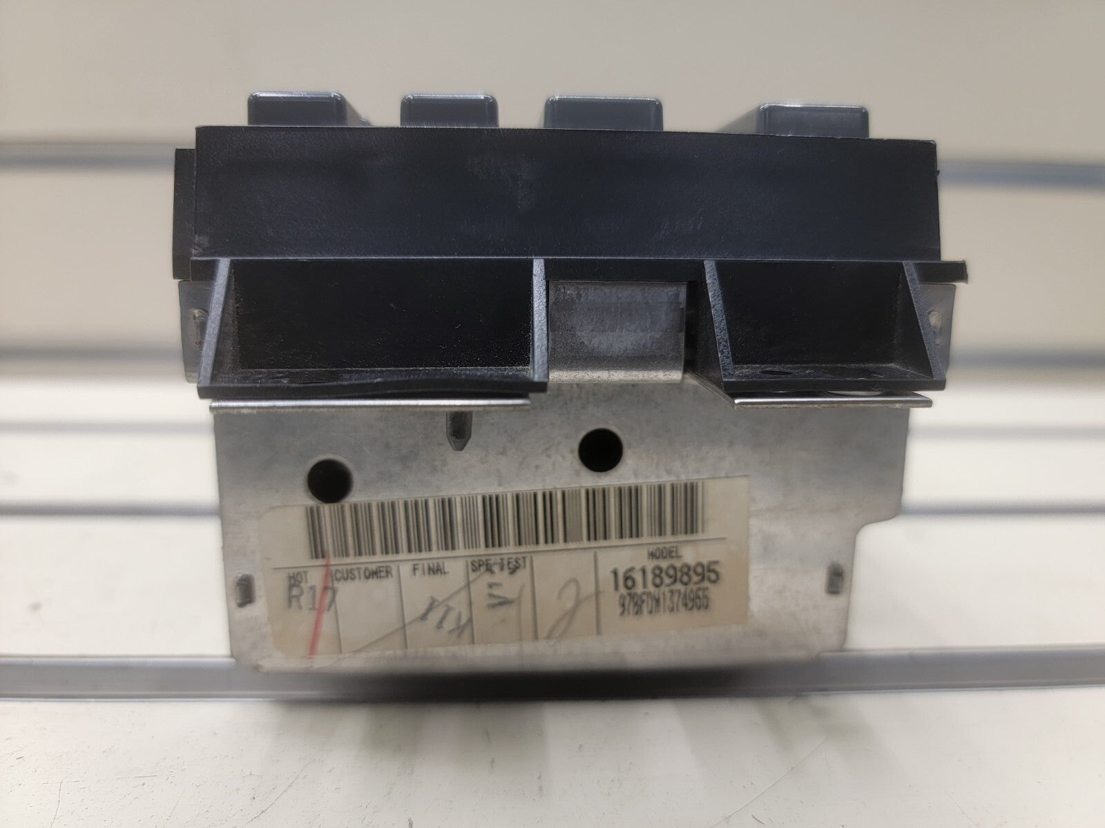 🔥1988-1994 Chevy Silverado, Suburban Radio Audio Stereo Tuner Dash Control