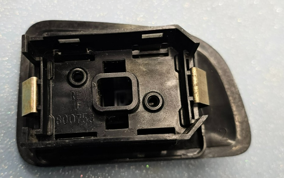 03-06 Chevy Silverado Tahoe Suburban GMC Yukon Sierra Left Rear Window Switch OE