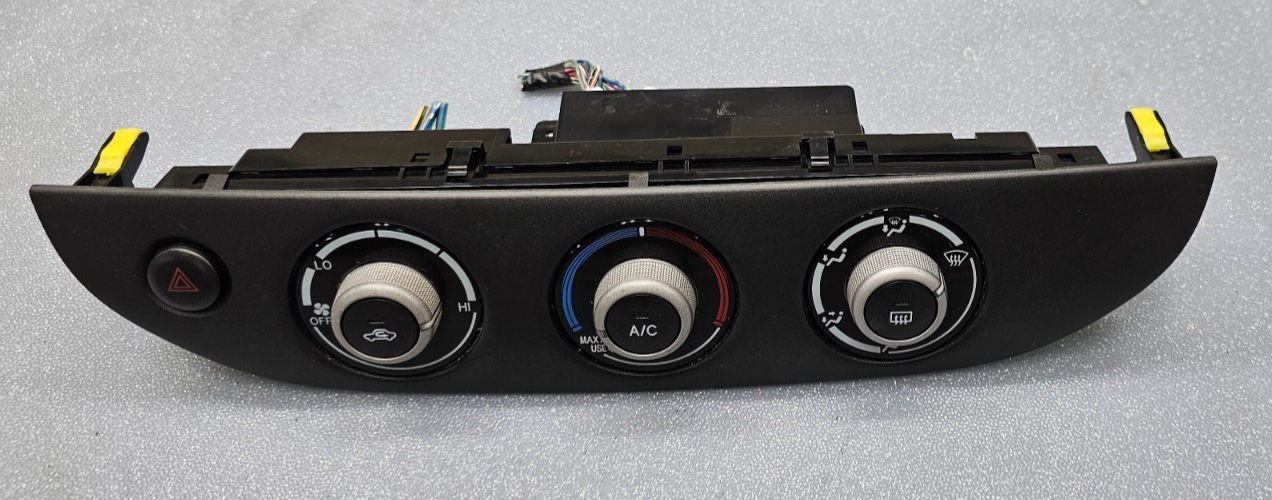 🔥02-06 TOYOTA CAMRY Front Dash A/C Temperature Heater Climate Control Panel