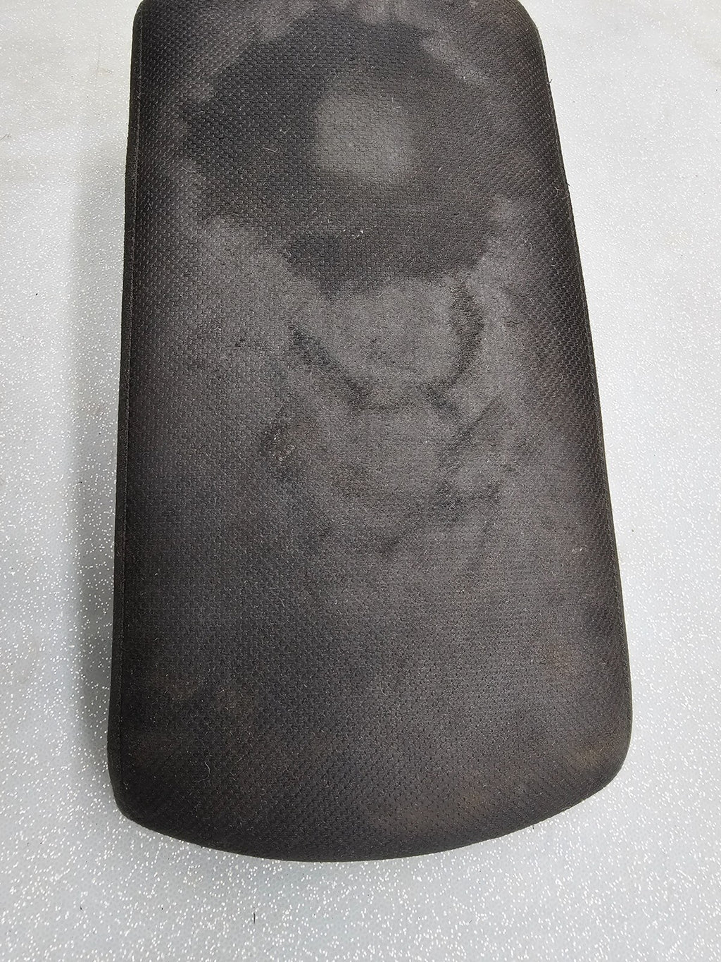 🔥08-13 Nissan Rogue Front Center Console Storage Arm Rest Lid Cover Cloth Black