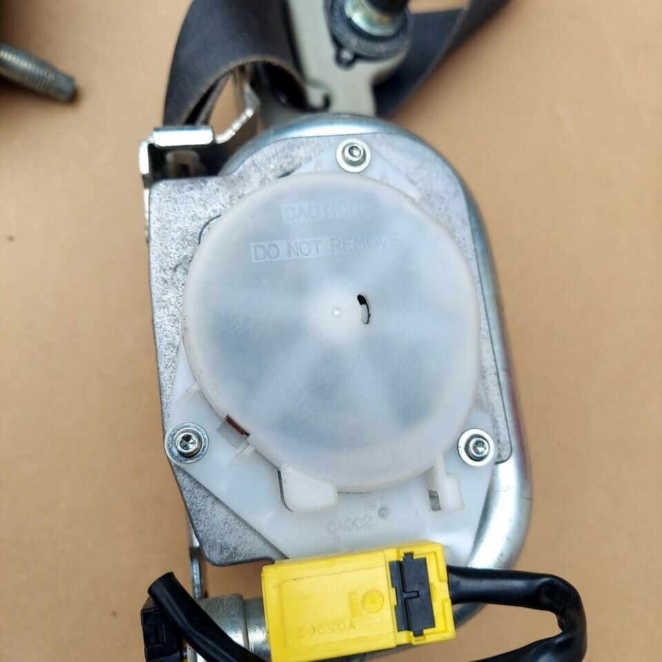 06-11 Honda Civic 4 Door Sedan Left Driver Seat Belt Retractor Assembly Gray OEM