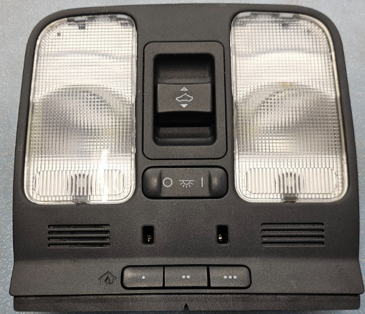 🔥04-08 TL FRONT OVERHEAD CONSOLE SUNROOF DOME MAP LIGHT TRIM CEILING BLACK