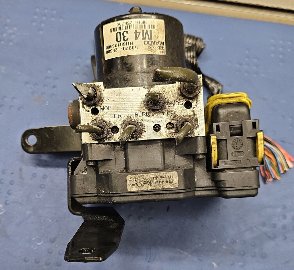 🔥05-08 Hyundai Tucson Sportage FWD ABS Anti Lock Brake Pump
