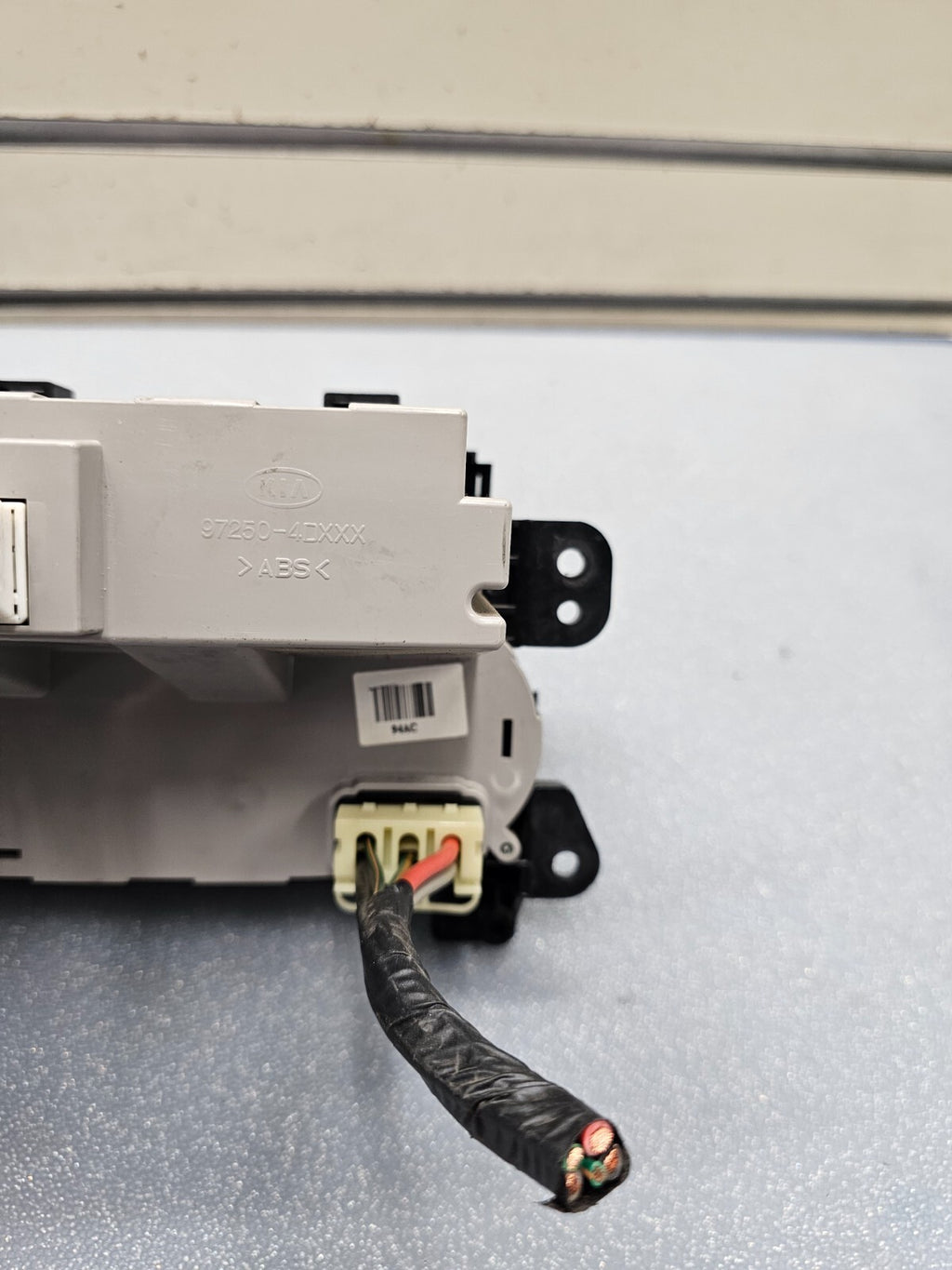🔥06-14 Kia Sedona Dash A/C Heater Temperature Climate Control Conditioner OEM