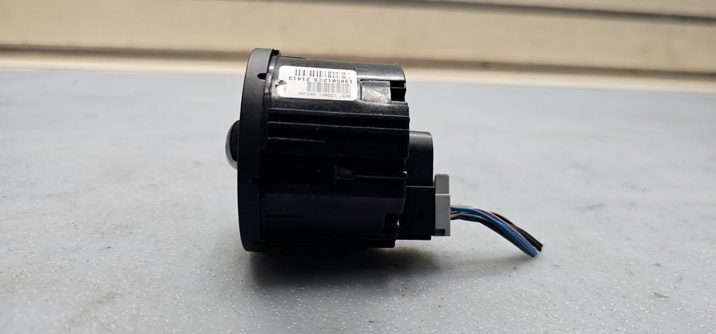 🔥14-17 Ford Fiesta 1.6L Dash Mounted Headlight Control Switch Black