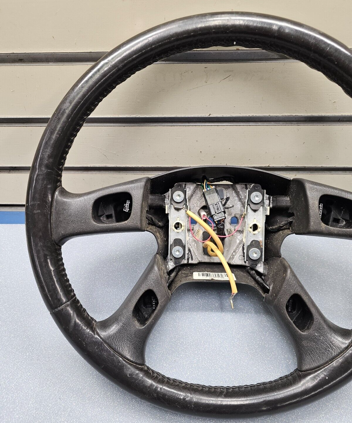 🔥03-06 Chevy Tahoe Yukon Escalade Left Driver Steering Wheel Column Cover BLACK