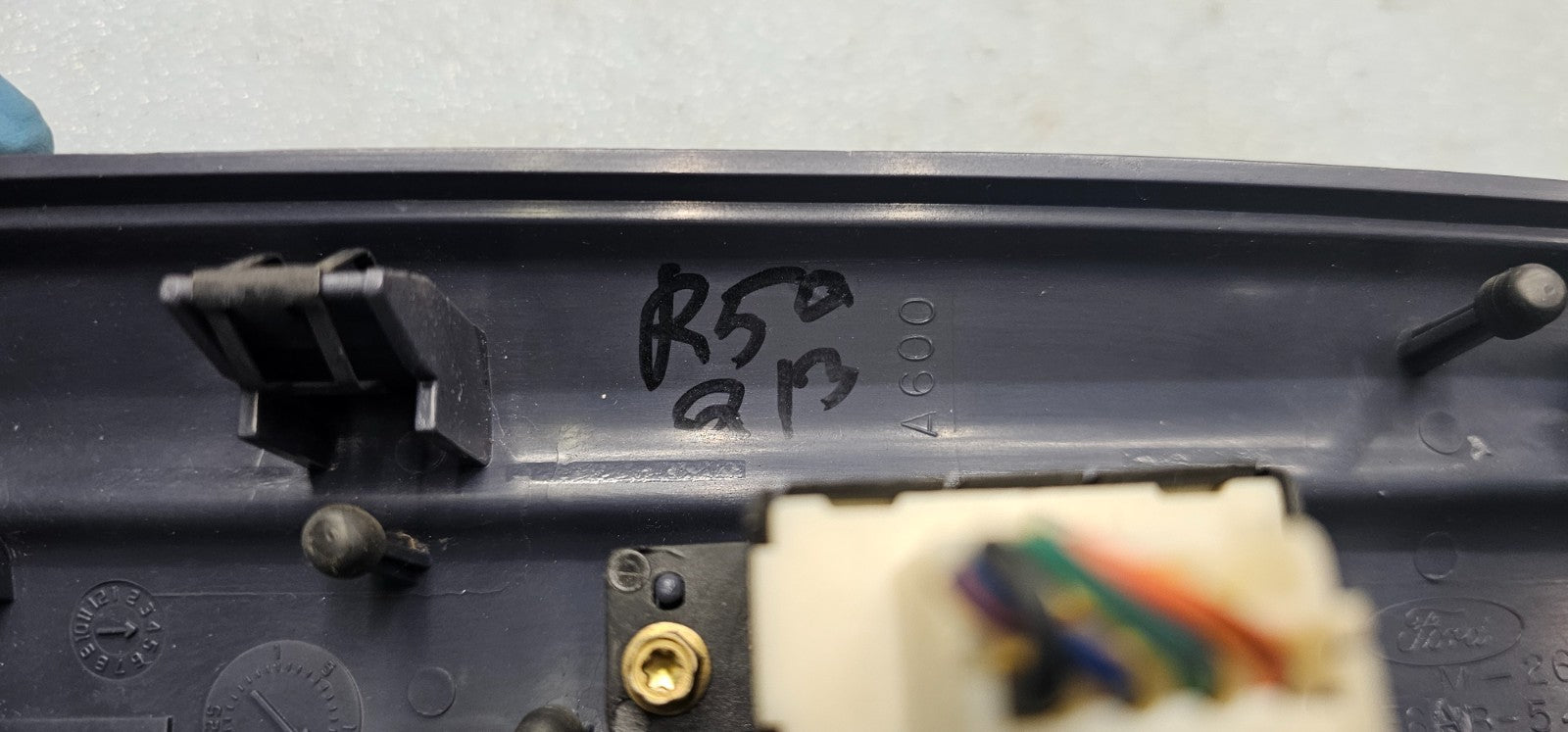 🔥95-02 Grand Marquis Rear Defrost Switch Bezel Trip Panel DK GRAY OEM