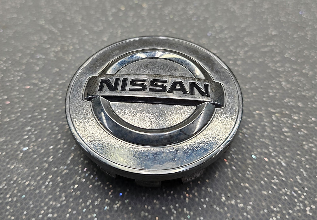 🔥04-21 Armada Altima Titan Maxima Sentra Center Cap Hubcap Black Wheel Silver