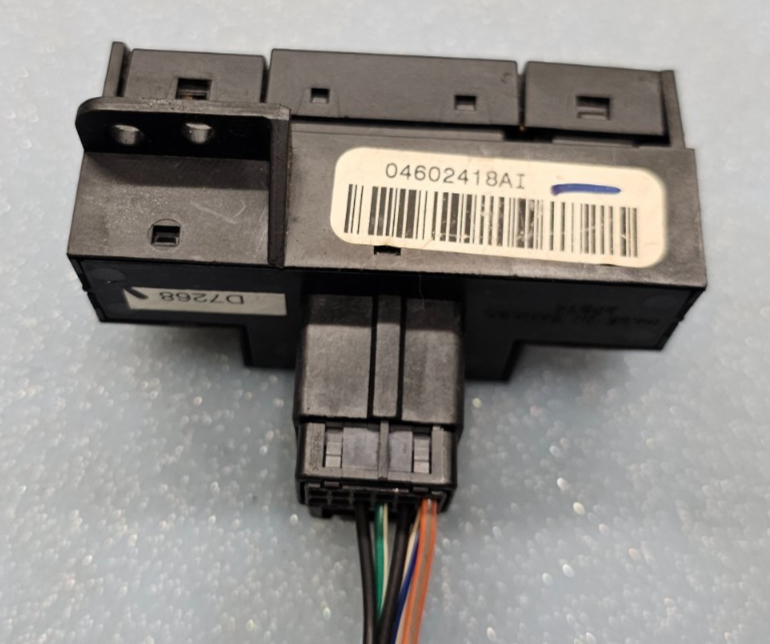🔥05-10 Chrysler 300 Grand Caravan Hazard Warning Light Control Switch Black OEM