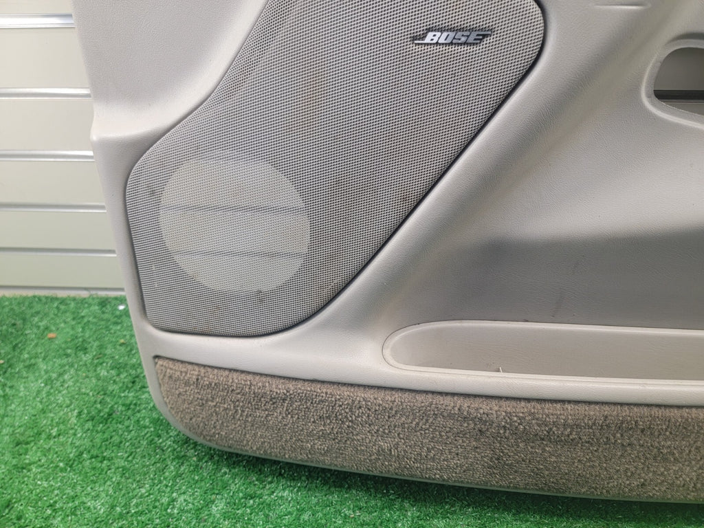 🔥2003-2006 Chevy Silverado SIERRA Door Panel Front right passenger side Tan D5