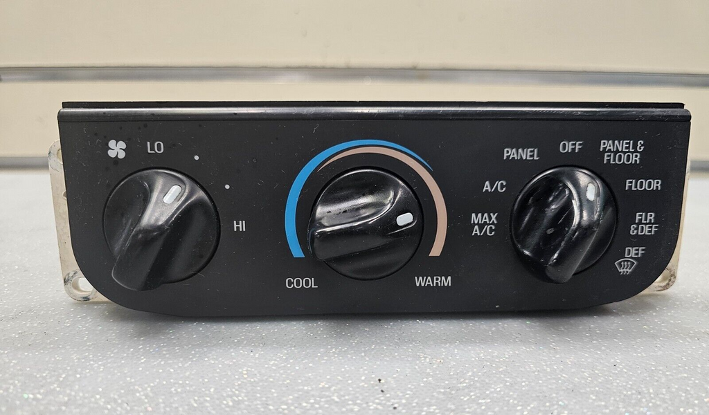 97-03 Ford F150 Expedition Heater AC Climate Control Panel Dash Unit Temperature