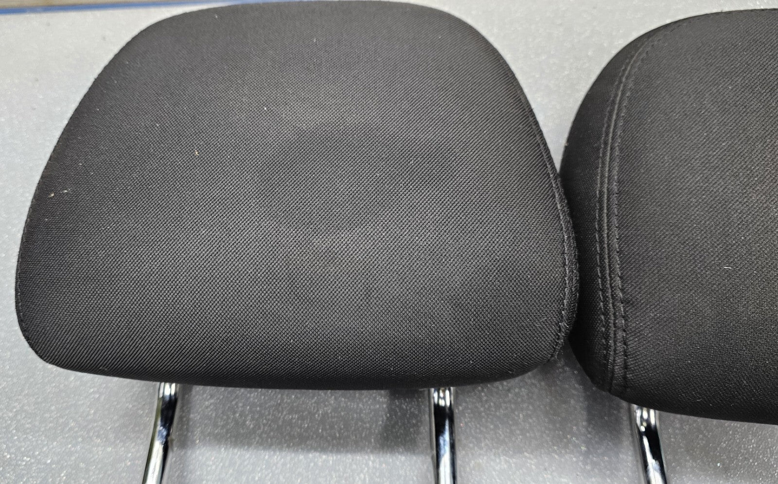 🔥10-14 Dodge Avenger / Chrysler 200 Front Seat HEADREST Set 2 Cloth BLACK CH51