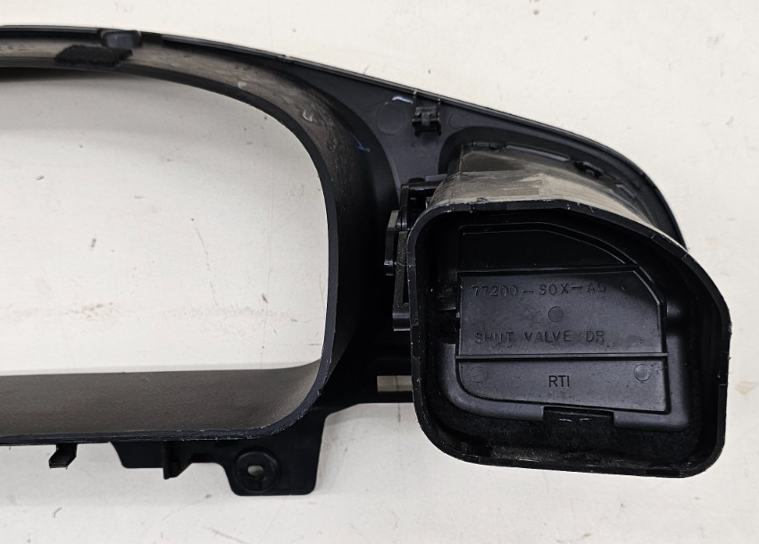🔥99-04 HONDA ODYSSEY DASH INSTRUMENT CLUSTER SPEEDOMETER BEZEL TRIM OEM Black