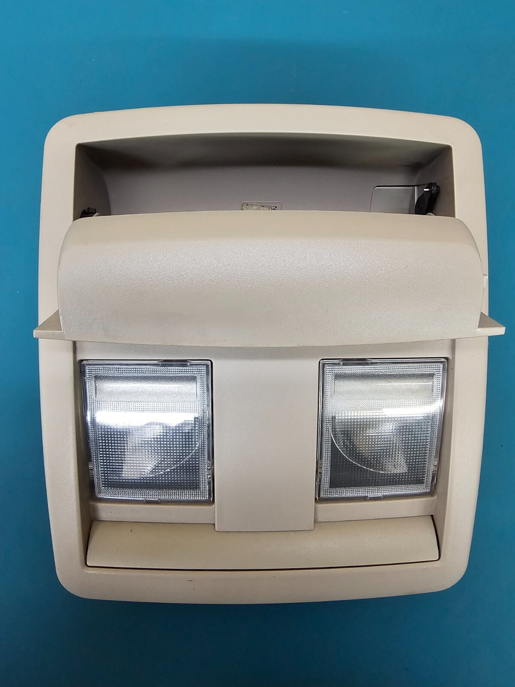 05-07 Dodge Charger 13-18 Challenger Overhead Console Dome Map Light Storage Tan