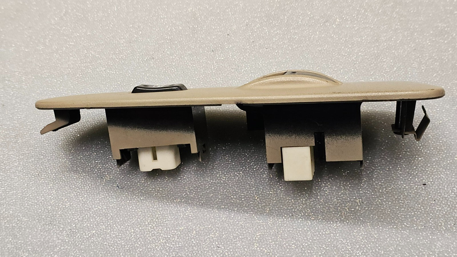 2008 TOYOTA CAMRY  Passenger Side Window Switch 74231-AA050  Beige
