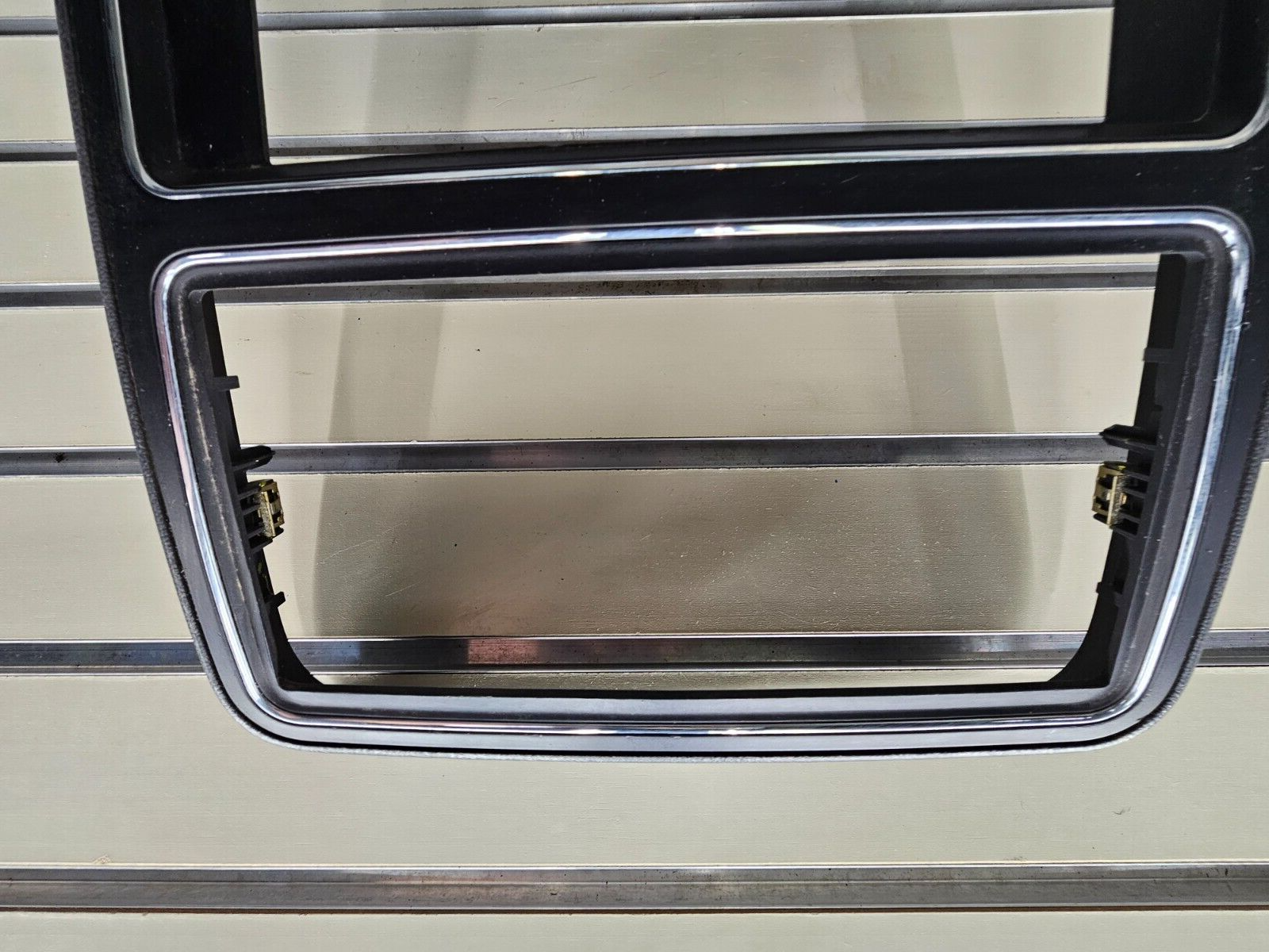 🔥2009-2010 DODGE JOURNEY Center DASH RADIO TRIM BEZEL Climate AIR Vents BLACK