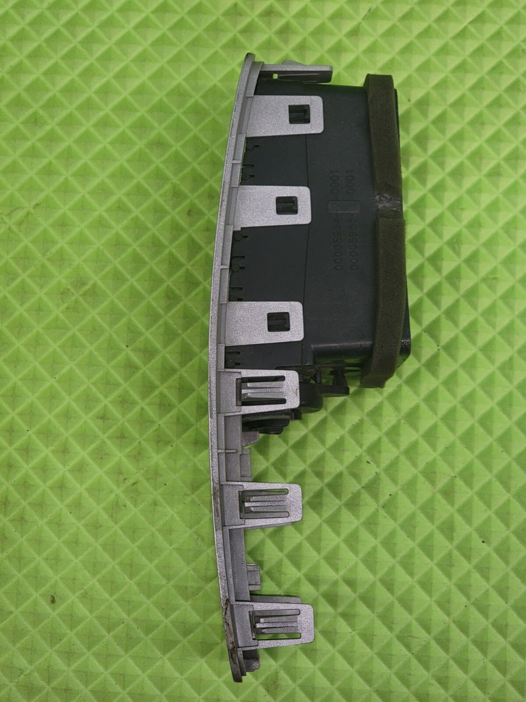 🔥2009-2012 DODGE RAM  A/C AIR VENT OUTLET HEADLIGHT SWITCH OEM