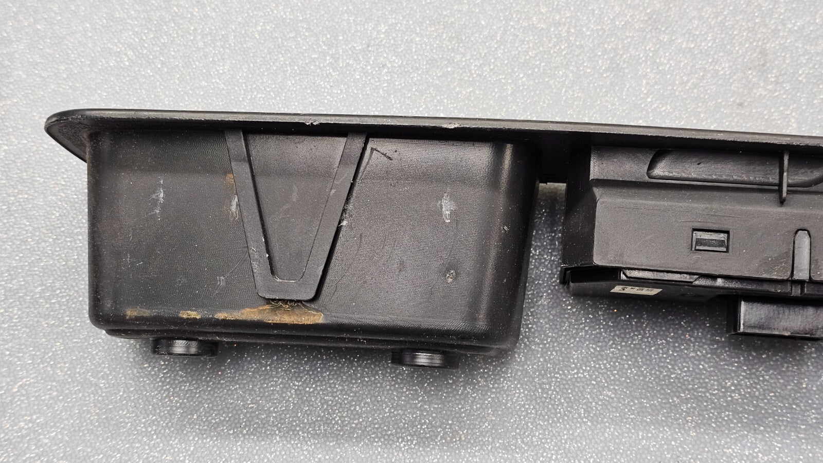 🔥08-12 Malibu 07-09 Aura Left Driver Master Power Window Switch Assembly Black