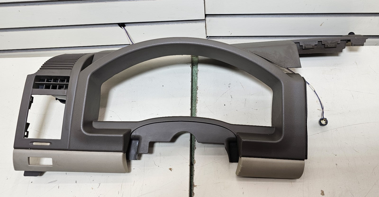 🔥09-13 Jeep Liberty Dash Instrument Cluster Speedometer Bezel Trim Panel Black