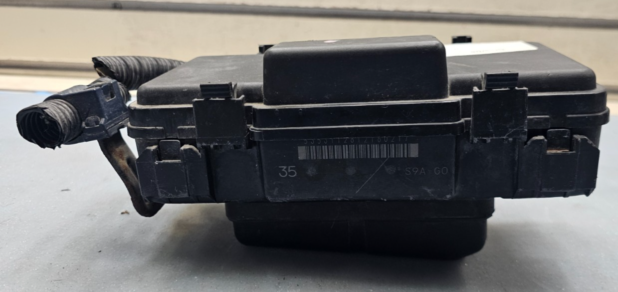 🔥02-05 Honda Civic Element Interior Cabin Fuse Box Relay Junction Panel OEM