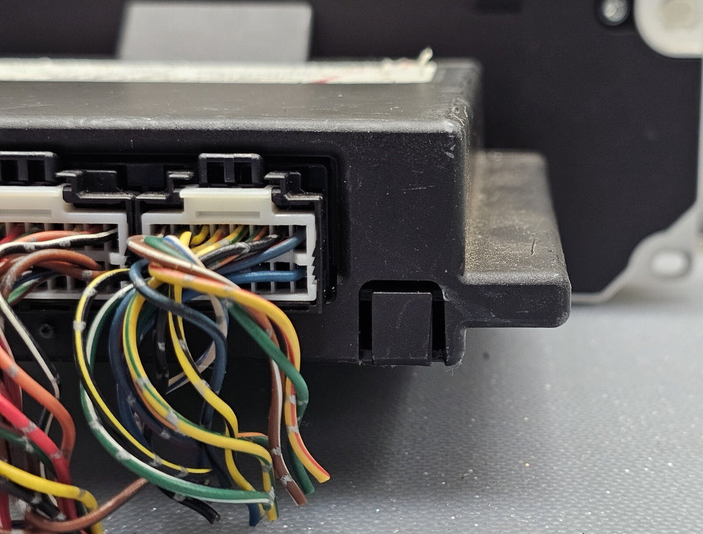 04-06 MITSUBISHI Galant Dash A/C Climate Heater Temperature Control Panel UNIT