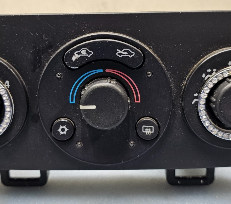 🔥04-07 Malibu Climate Control Dash AC A/C HVAC Heater Temperature Panel Black