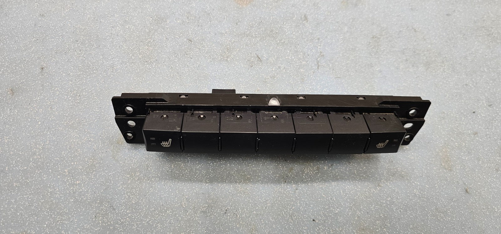 🔥08-10 Jeep Commander Grand Cherokee Dash Mounted Heated Seat Control Switch