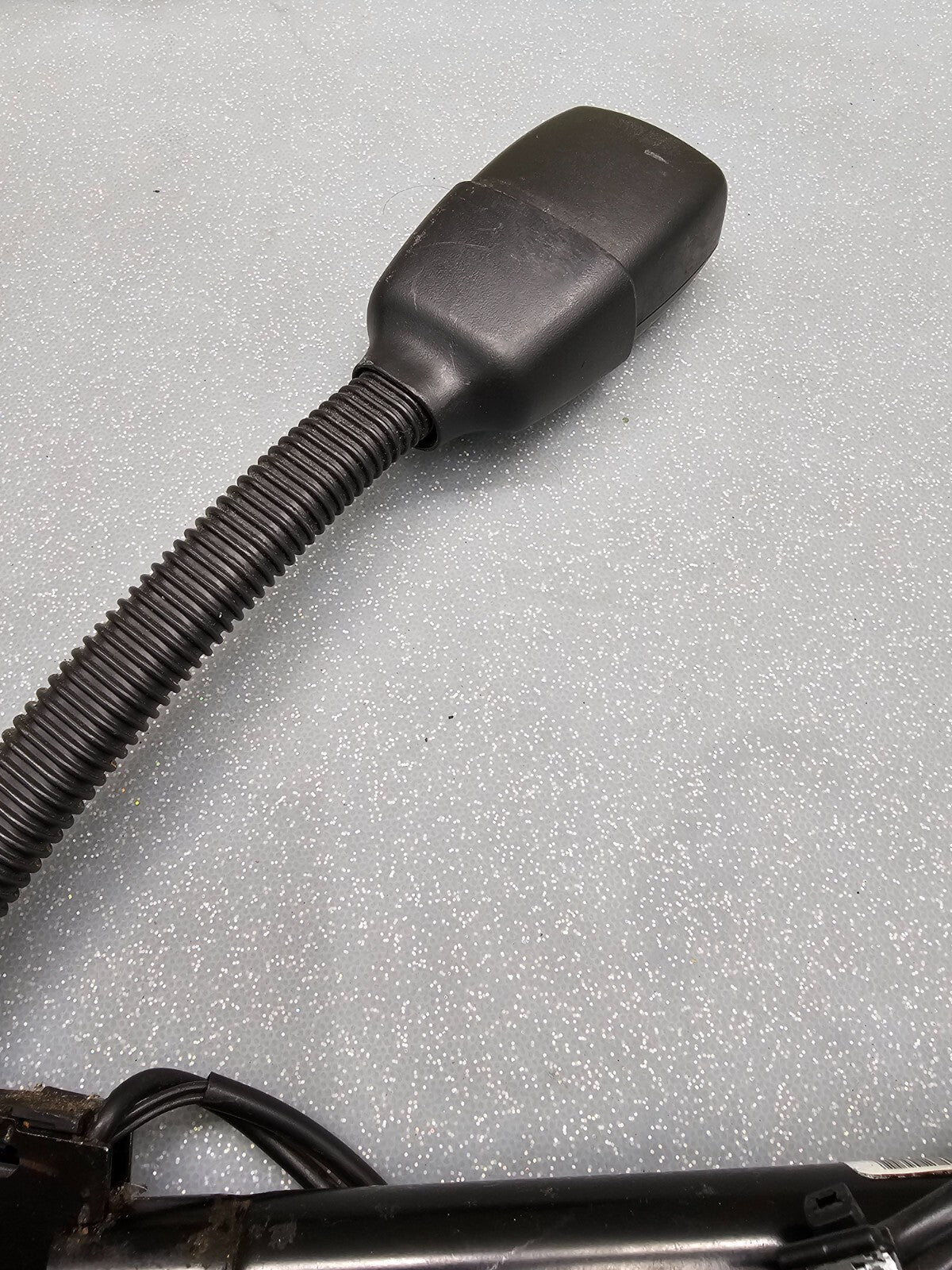 🔥04-08 PONTIAC GRAND PRIX Seat Belt Front Center Bucket Left Driver Buckle Fits