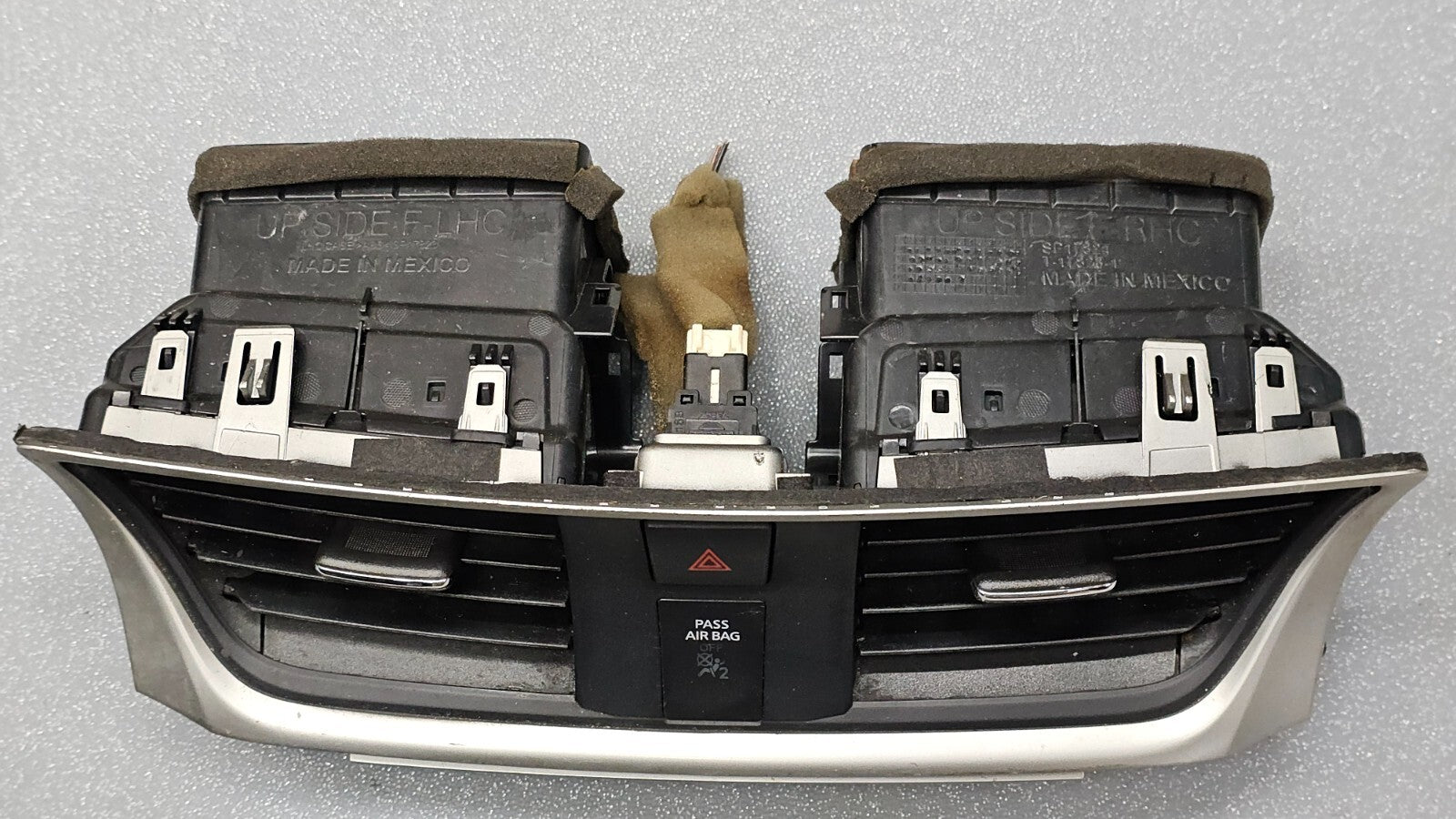 🔥 13-16 Nissan Sentra Dash Center Air  Vent Heater Conditioning Black Silver