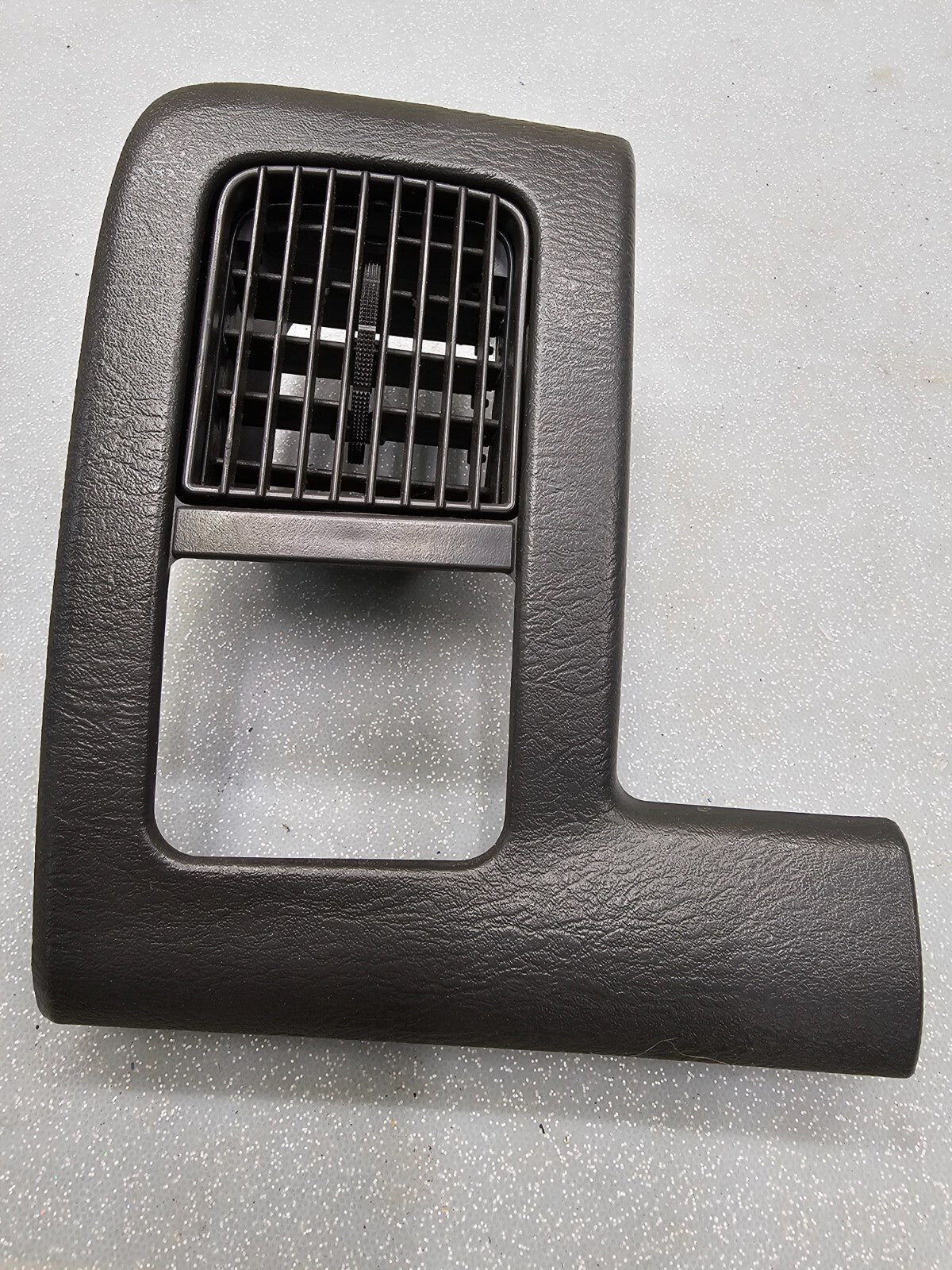 🔥2002-2005 Dodge RAM Front Left Driver Side A/C Heat Air Vent Taupe BLACK VT7