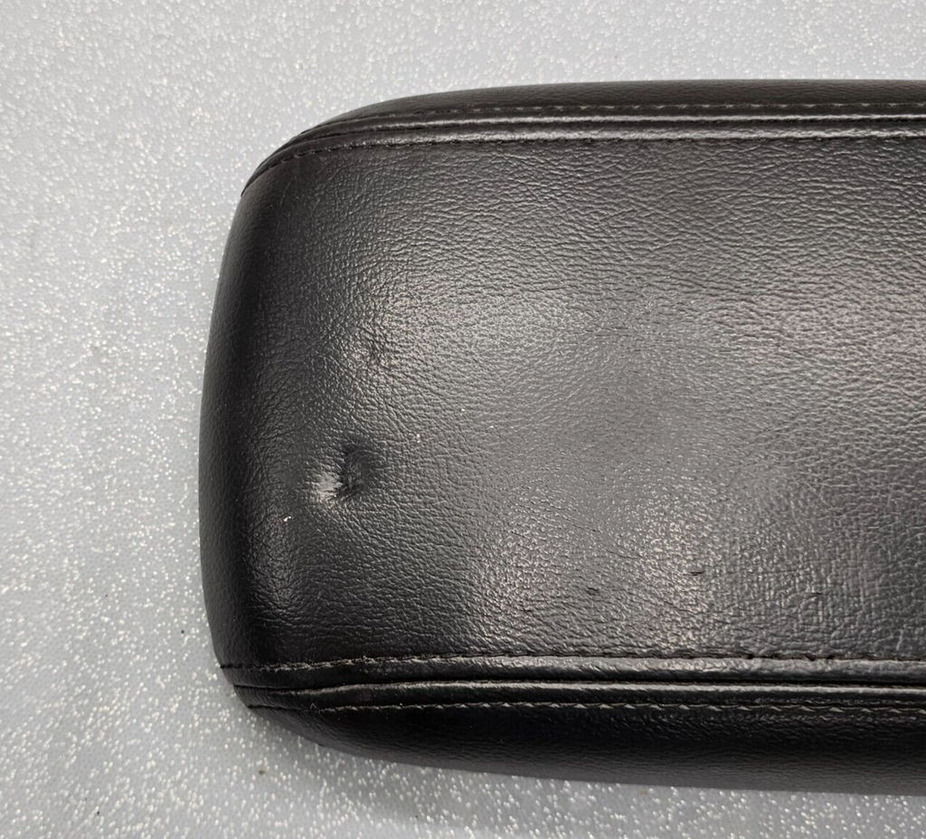 🔥02-09 Trailblazer ENVOY Center Console Armrest Lid Top Pad Cover LEATHER BLACK