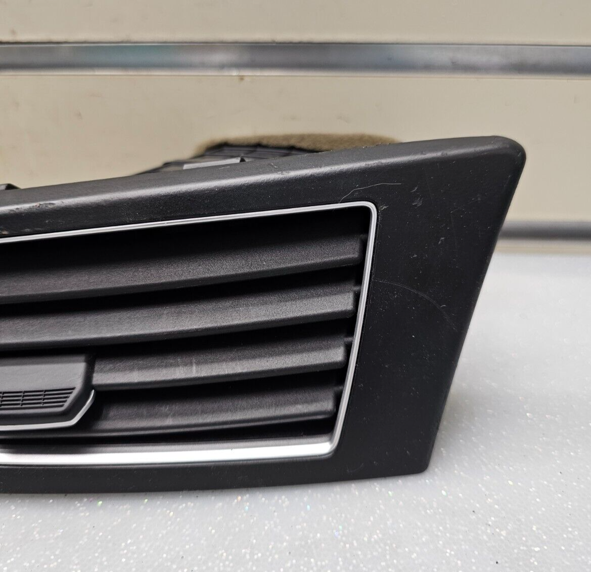 🔥2007-2012 Hyundai Veracruz Driver Left Center Dash AIR Vent