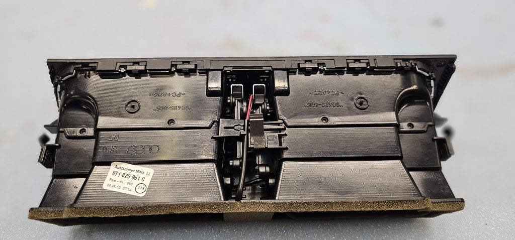 09-12 Audi A4 S4 A5 Center Dash AC Air Vent Heater Conditioner Instrument Black