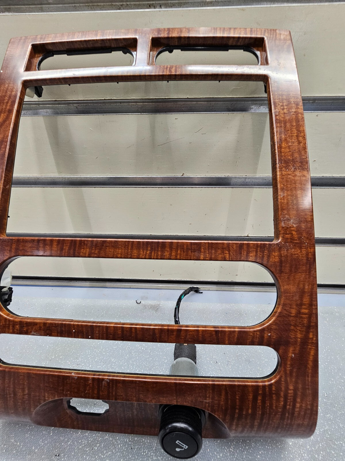 🔥2007-2014 Ford Expedition Radio Dash Bezel Trim Climate Control Woodgrain OEM